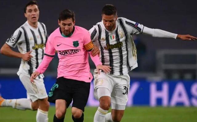 Barcelona pokonała Juventus 2-0 po raz pierwszy na wyjeździe
